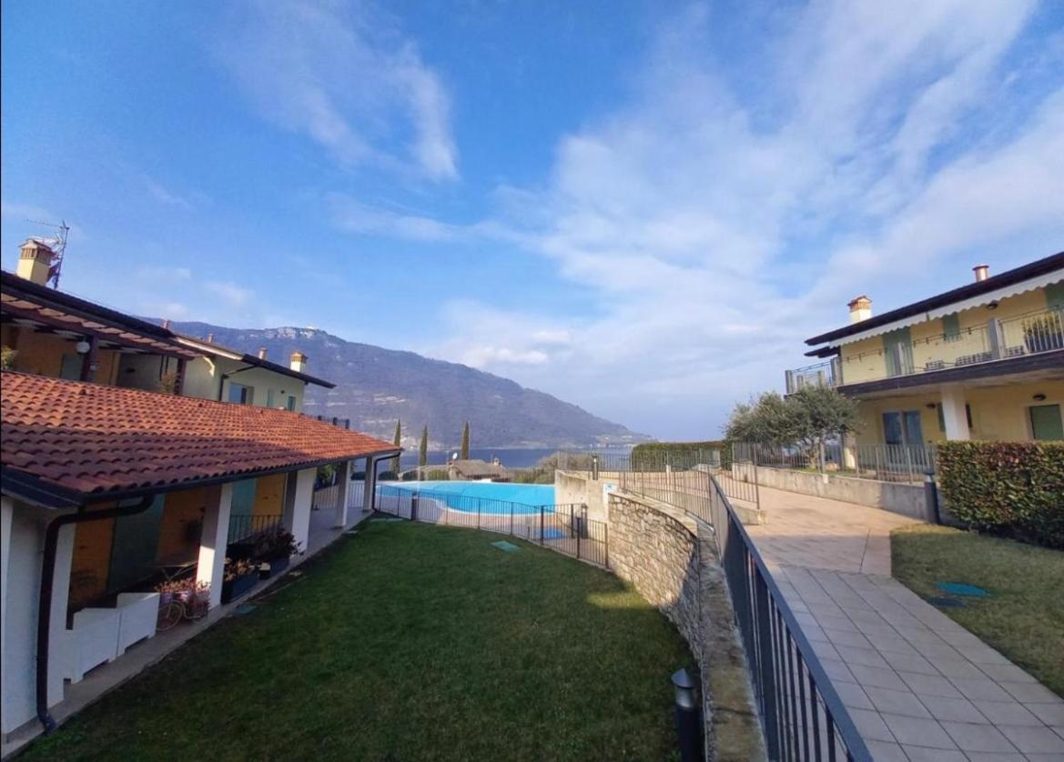 Sun Lake Iseo Apartment Sale Marasino Kültér fotó