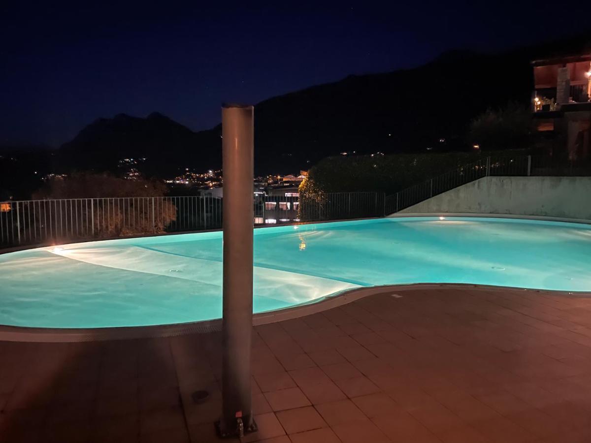 Sun Lake Iseo Apartment Sale Marasino Kültér fotó